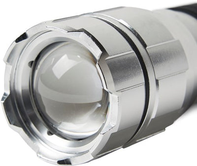 Stanley sxls43184e torcia a led | 1000 lumen | Portata 100 m | incl. 4 batterie Duracell AA - SXLS43184E