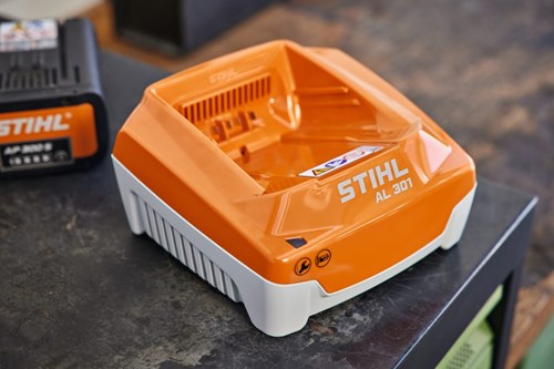 Cargador rápido Stihl al 301 - ea094305500