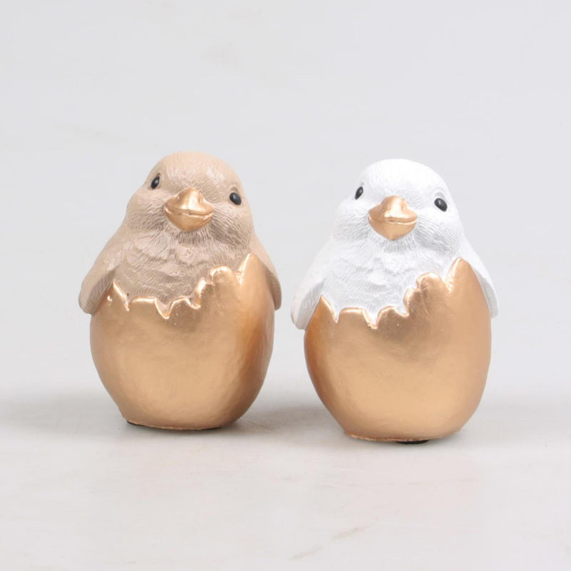Season inspired decoration kuiken uit ei camel-wit 7x7x9,5cm