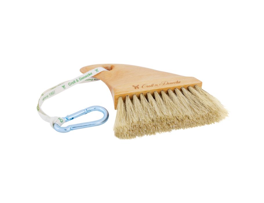 Croll Denecke Shark Fin Sand Brush