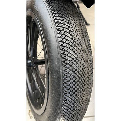 Neumático al aire libre 20x4.00 negro | Fatbike Street