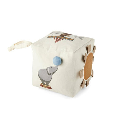 Circo Cubo-crema Nuuroo Jasmin Fabric.