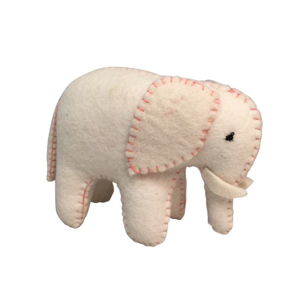 Cuciture rosa elefante di giocattoli papacei